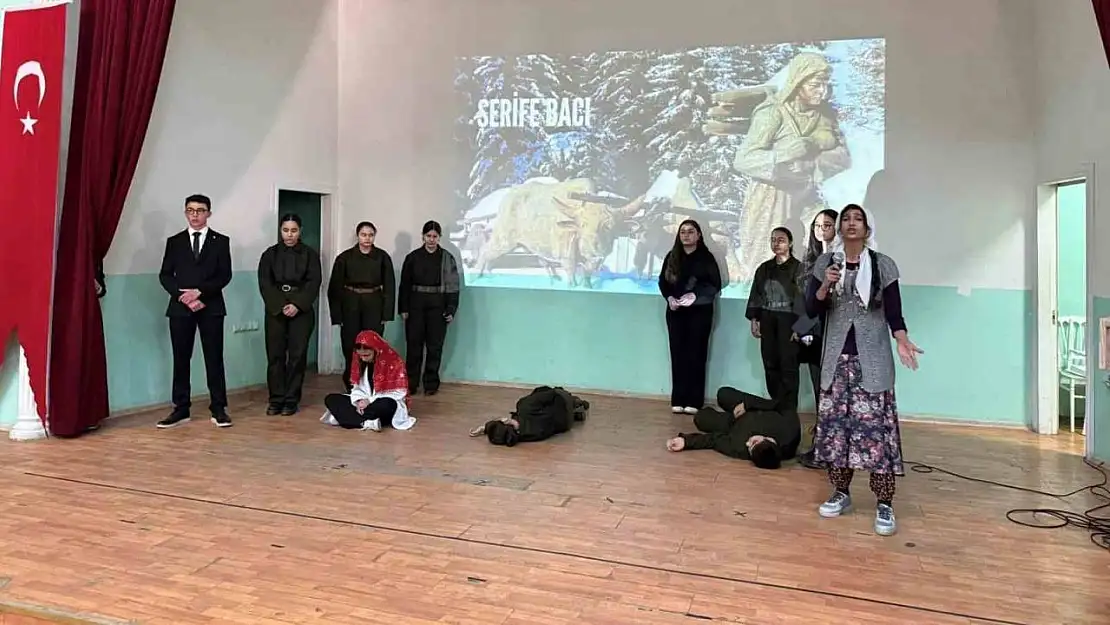Şaphane'de 12 Mart İstiklal Marşının kabulü ve Mehmet Akif Ersoy'u Anma Günü etkinlikleri