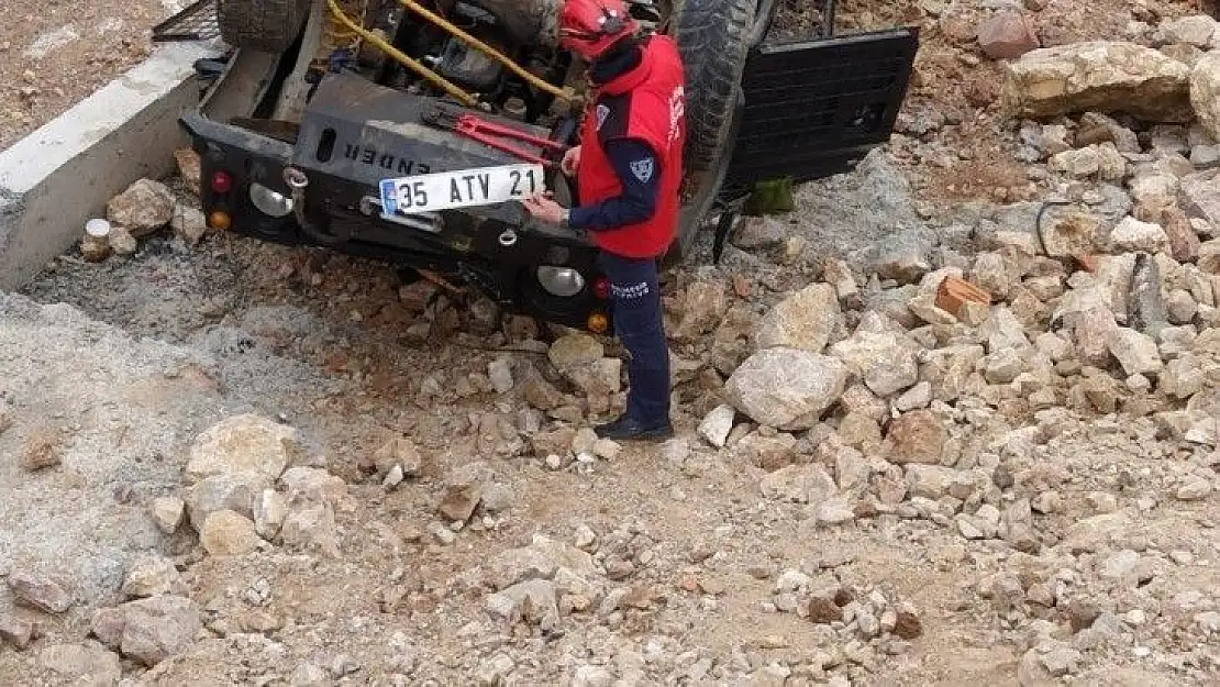 Şarampole uçan arazi taşıtından son anda atladı