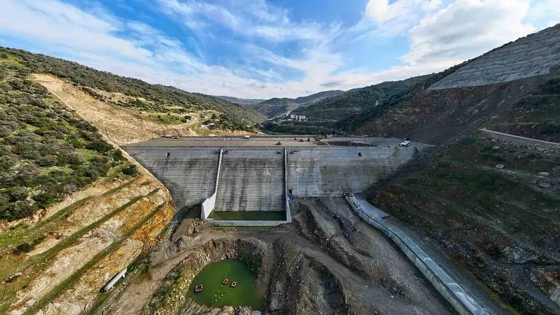 Sarıçay Barajı'nda çalışmalar hız kesmiyor