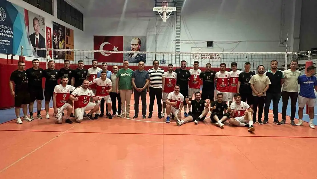 Sarıgöl-Alaşehir dostluk maçında kazanan dostluk oldu
