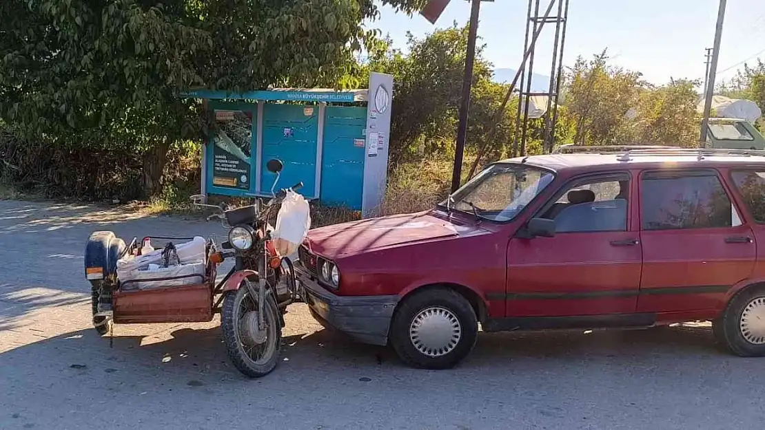 Sarıgöl'de iki ayrı kaza: 3 yaralı