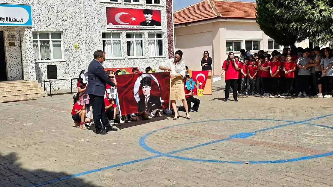 Sarıgöl'de İlköğretim Haftası kutlandı