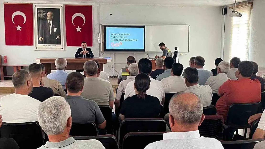 Sarıgöl'de muhtarlarla orman yangınları toplantısı yapıldı