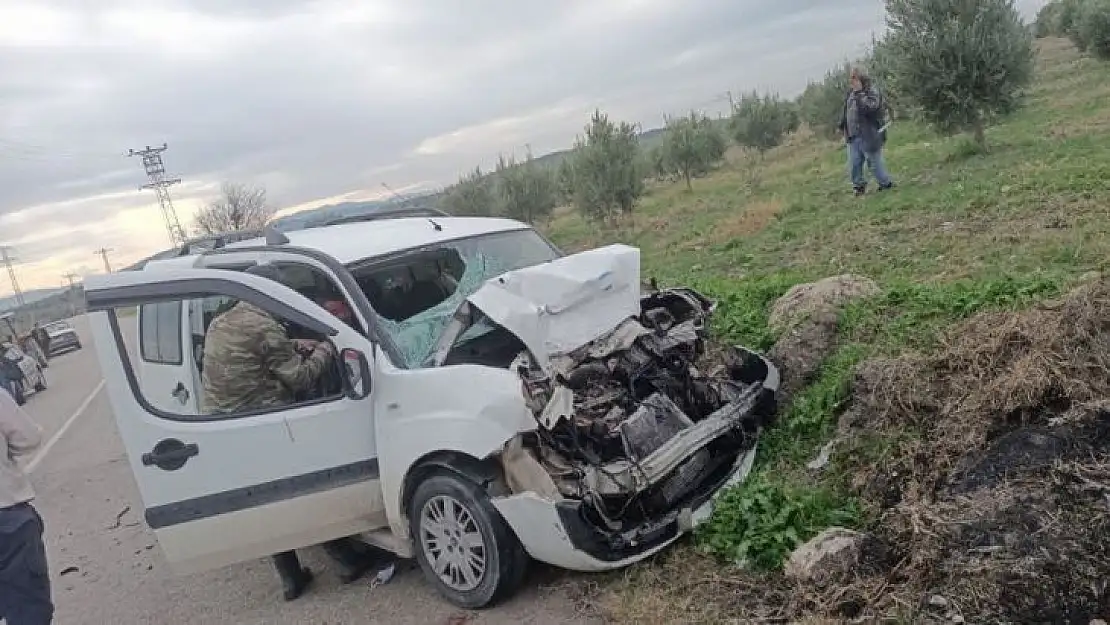 Saruhanlı'da trafik kazası: 2 yaralı