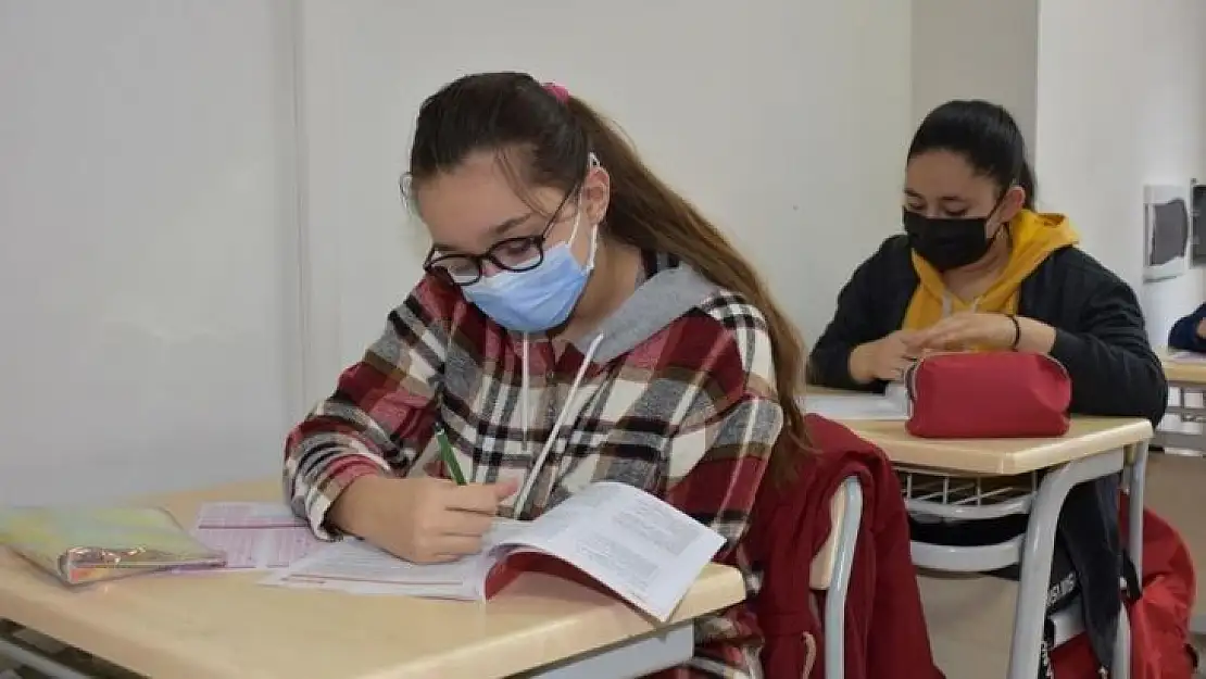 ŞEGEM'de yüz yüz eğitim yeniden başladı