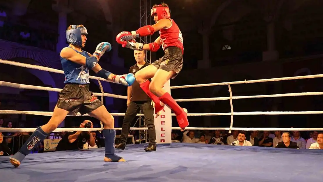 Şehzadeler'de hafta sonu muaythai heyecanı yaşanacak