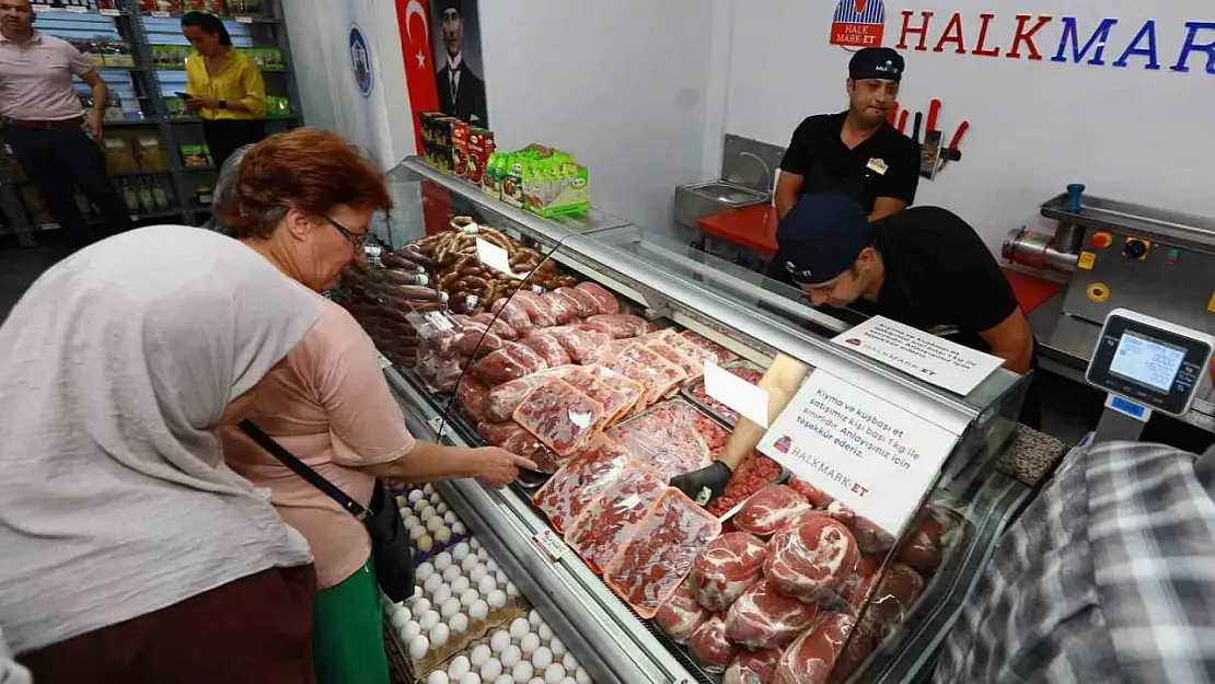 Selçuk Halk Mark-ET'te aile bütçesine indirim desteği