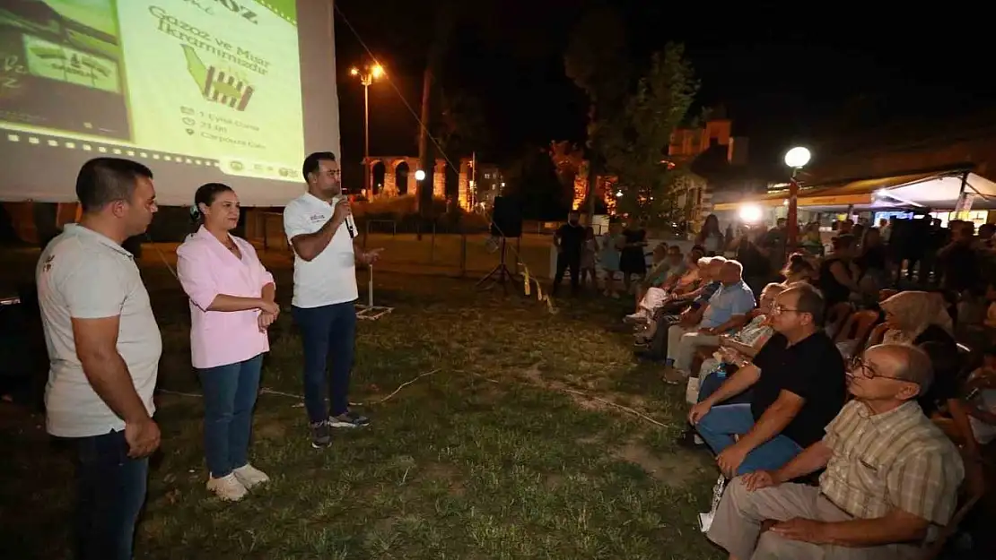 Selçuk'ta anılar sinema ve gazozla canlandı