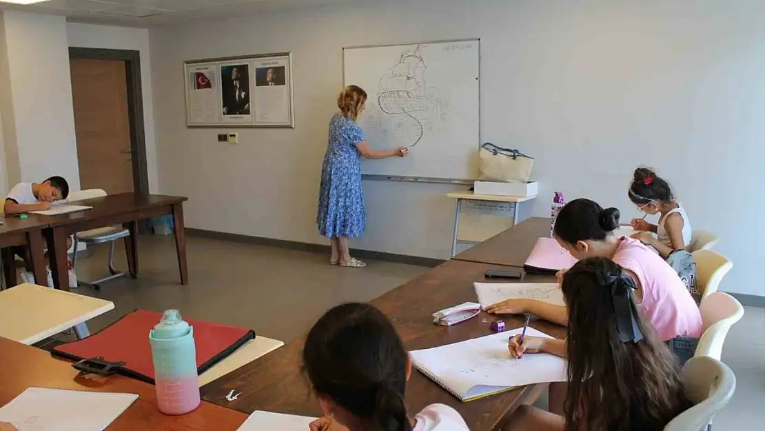 Selçuk'ta yaz okulu kurslarına yoğun ilgi