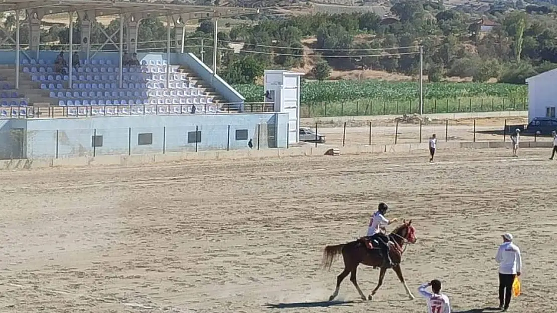 Selendi'de atlı ciritte yarı final heyecanı başladı