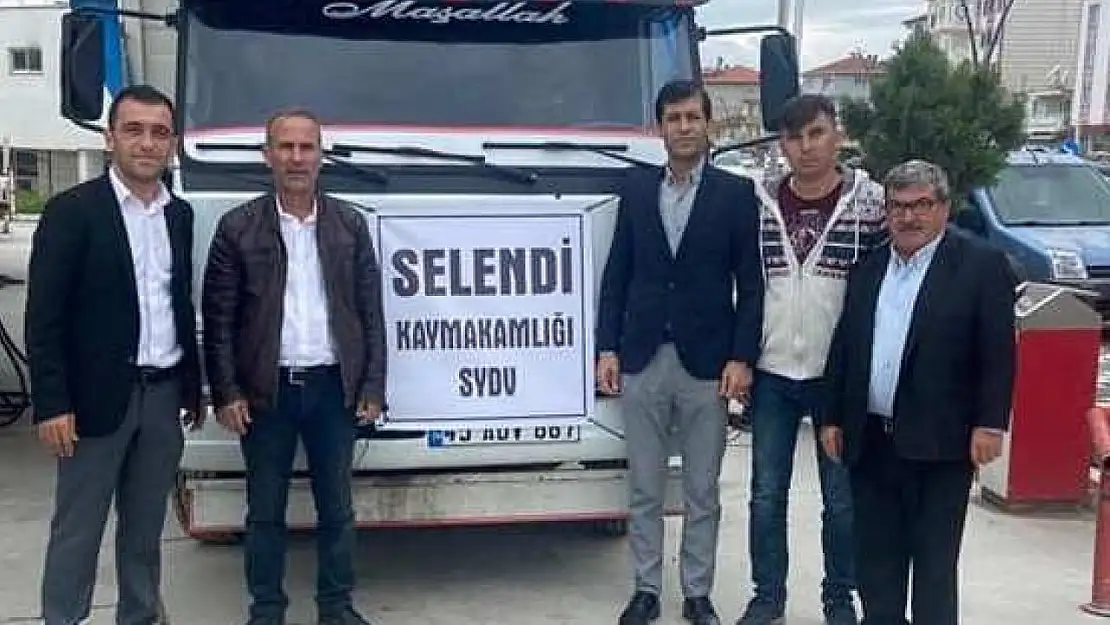 Selendi'den depremzedelere yardımlar devam ediyor