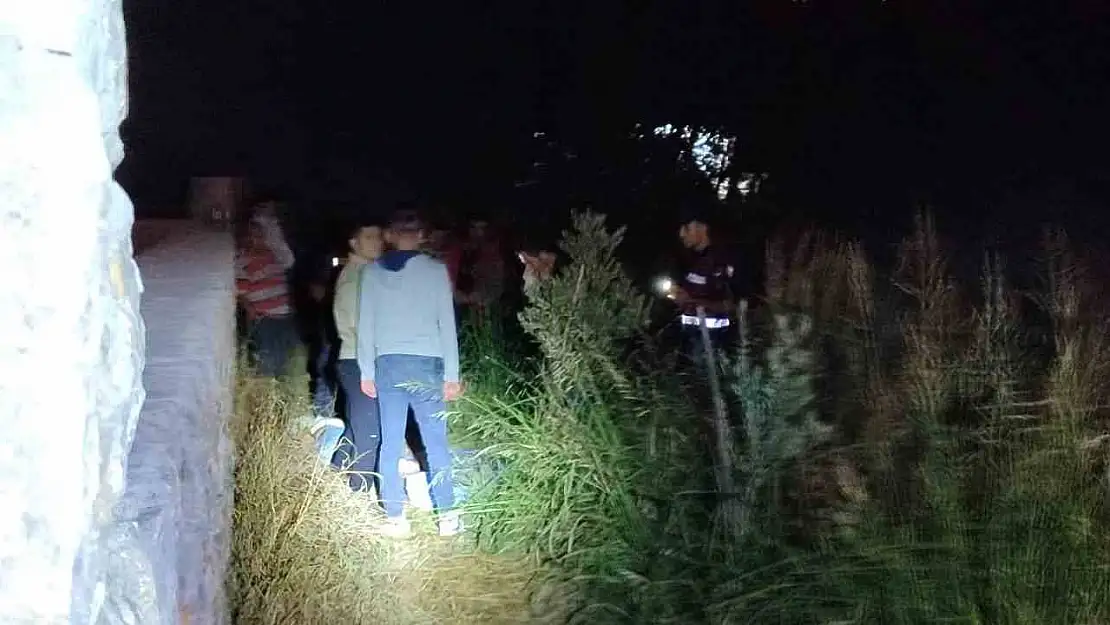 Seydikemer'de komşu kavgası kanlı bitti: 1 ölü