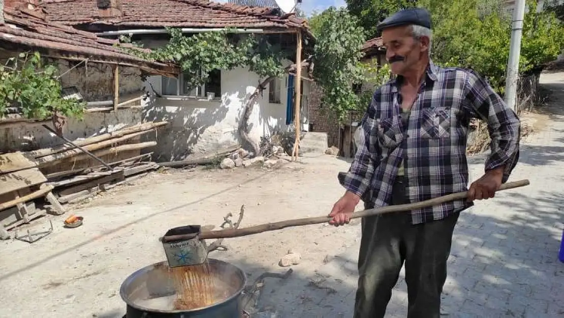 Şifa kaynağı pekmez kazanlarda kaynamaya başladı