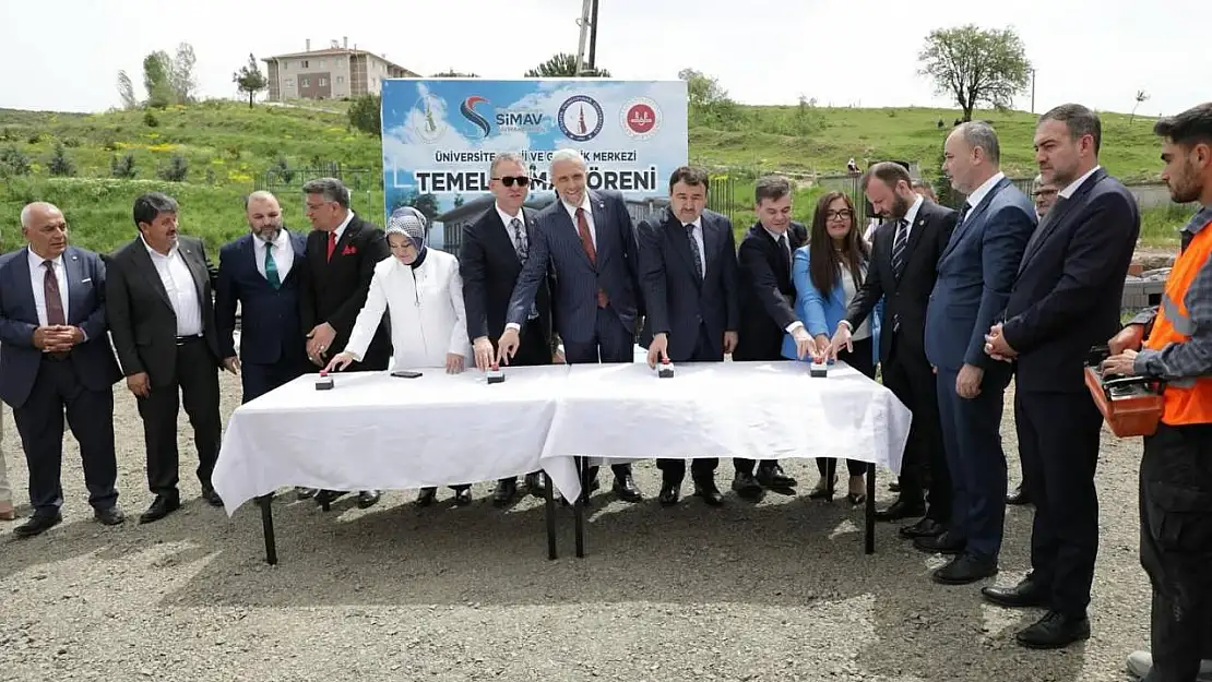 Simav'da Üniversite Yerleşkesine yapılacak cami ve Gençlik Merkezinin temeli atıldı