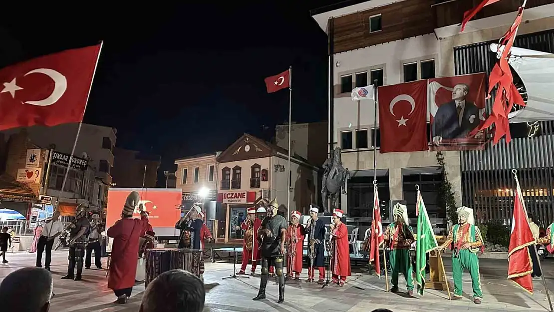 Sındırgı'da 15 Temmuz Demokrasi Zaferi ve Milli Birlik günü kutlandı