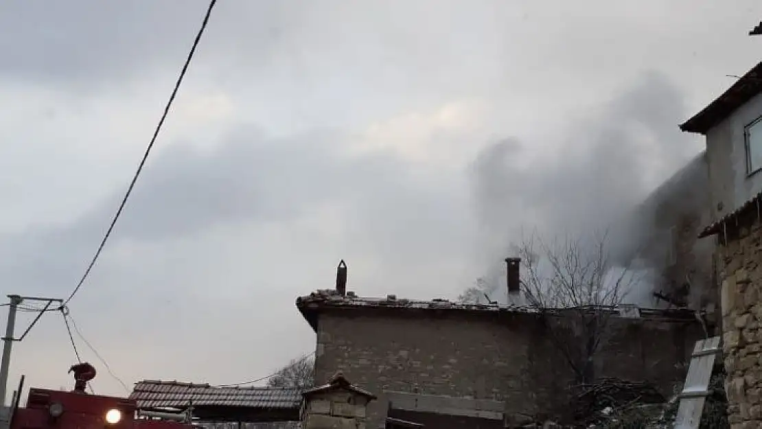 Sobadan çıkan kıvılcım yangın çıkardı: 1 kişi öldü