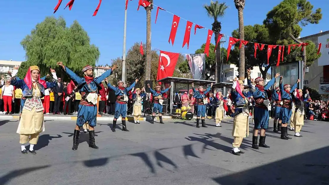 Söke'de coşkulu cumhuriyet kutlaması