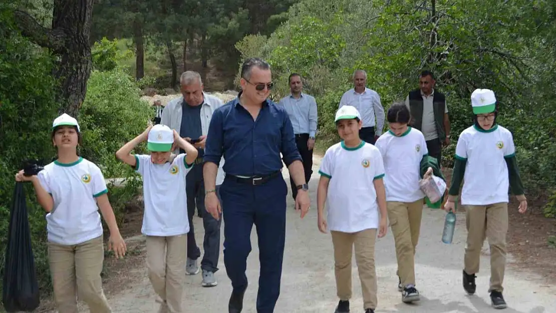 Soma'da ormanlar tertemiz oldu