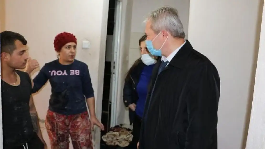 Soma'da vatandaşların yaraları sarılıyor