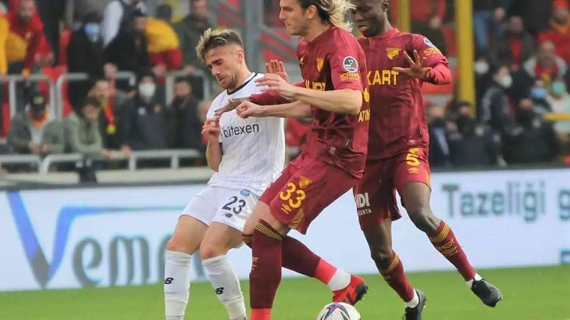 Spor Toto Süper Lig: Göztepe: 0 - Adana Demirspor: 1 (ilk yarı)