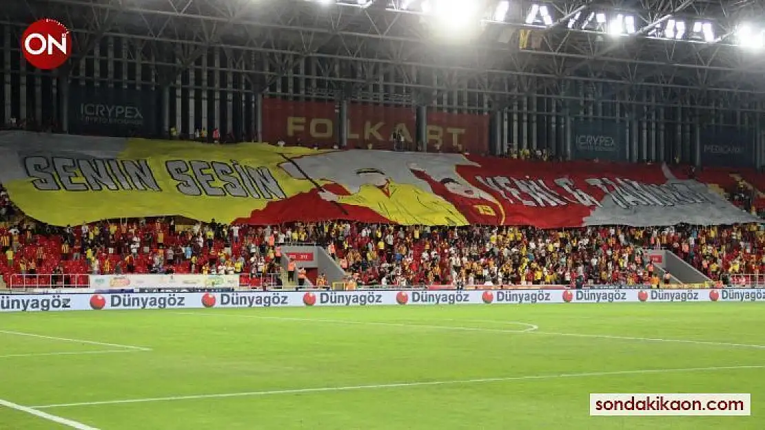 Süper Lig: Göztepe: 0 - Medipol Başakşehir: 1 (İlk yarı)