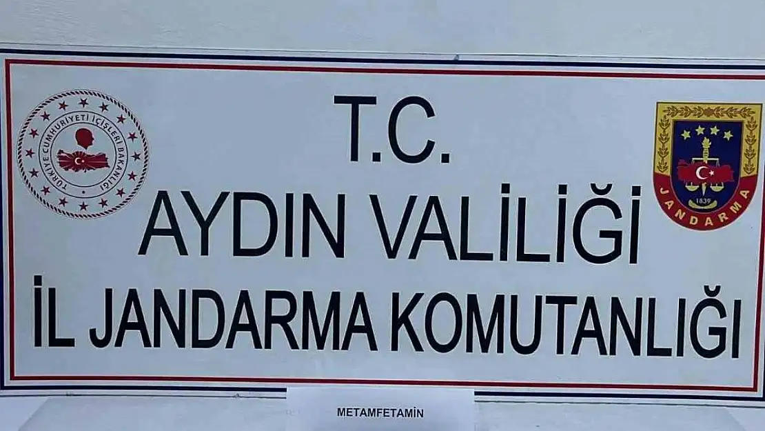 Şüpheli şahısların üzerlerinden uyuşturucu madde ele geçirildi