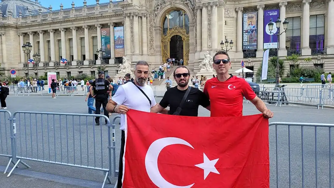 Tanrıkulu ve Öksüz Paris 2024'te milli sporcuları yalnız bırakmadı