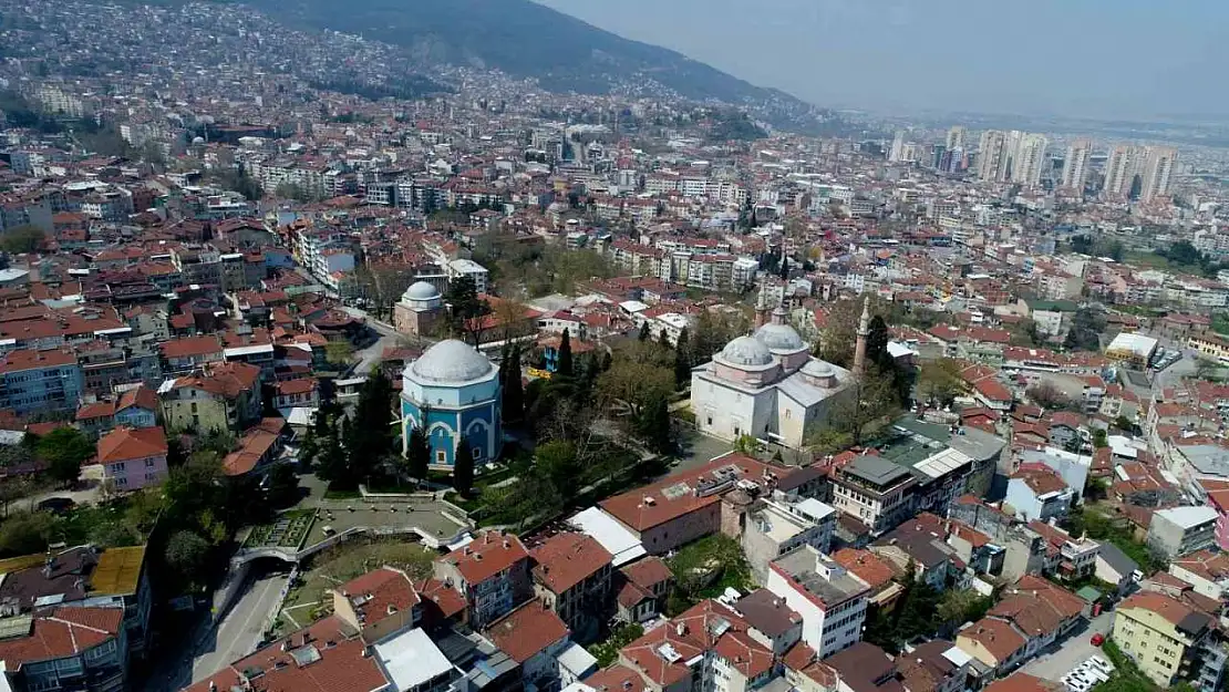 Tarihi cami ve türbelerden güvenlikçilerin çekilmesine AK Parti İl Başkanı Gürkan'dan tepki