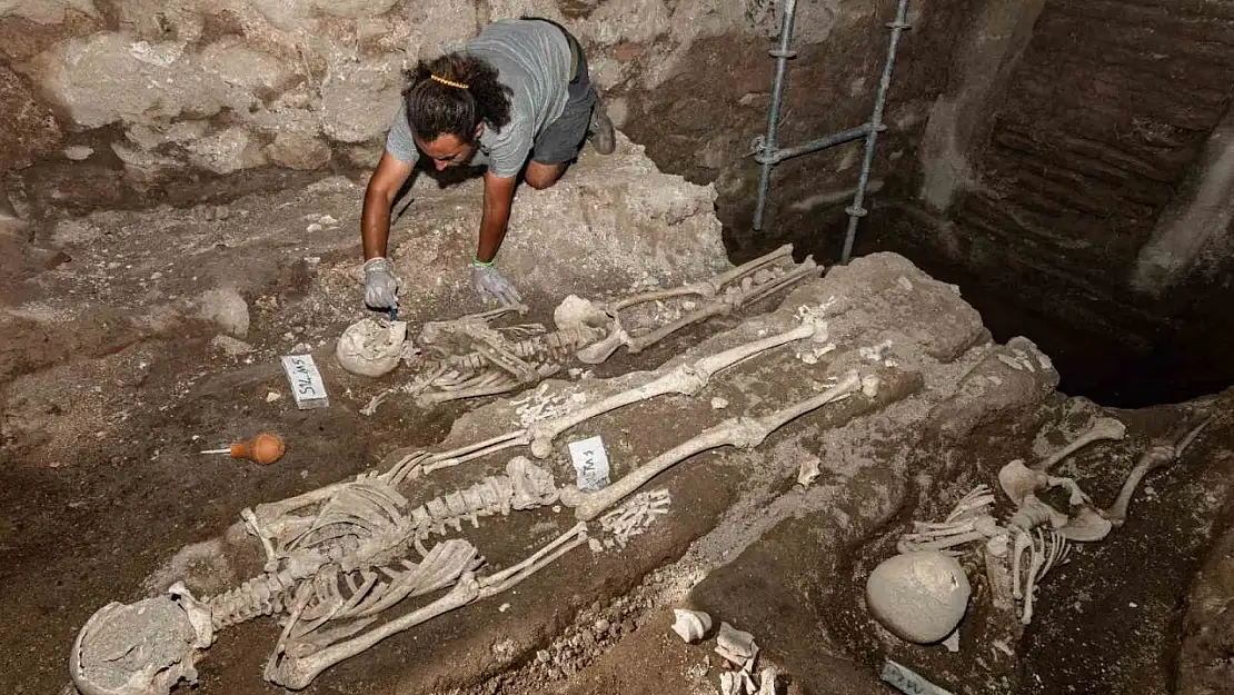 Tarihi İznik surlarında 'mezarlık' gizemi