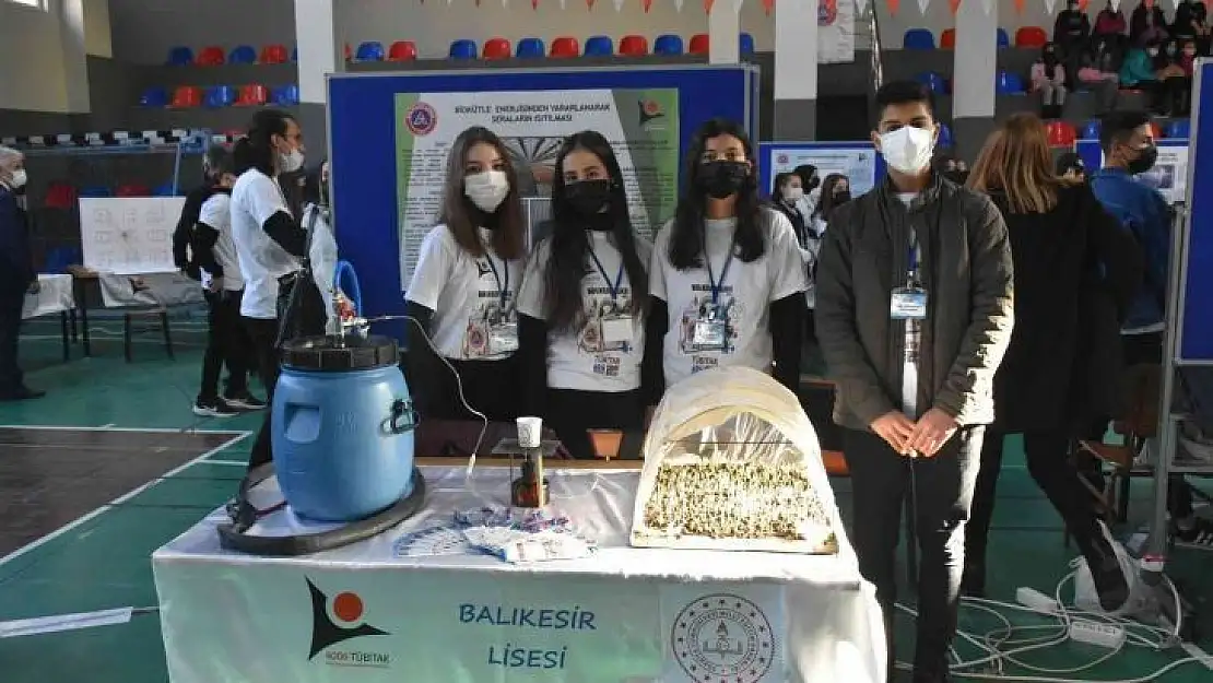 Tarihi lisede bilim fuarı