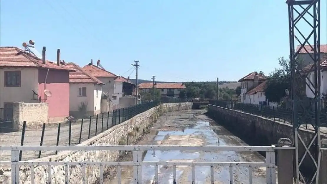 Taşkın koruma kanallarının temizliği tamamlandı