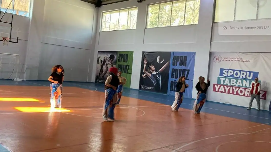 Tavşanlı Çınar Spor Kulübü'nden kadınlar gününe özel etkinlik