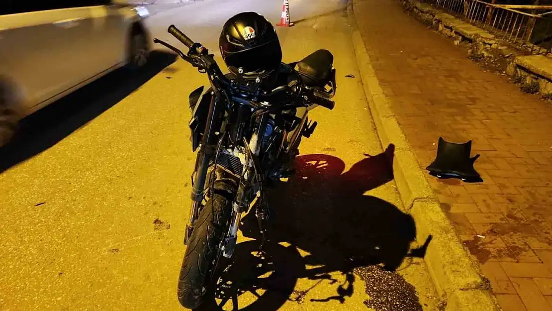 Tavşanlı'da motosiklet sürücüsü genç kazada hayatını kaybetti