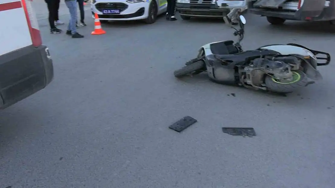 Tavşanlı'da trafik kazası: 2 yaralı