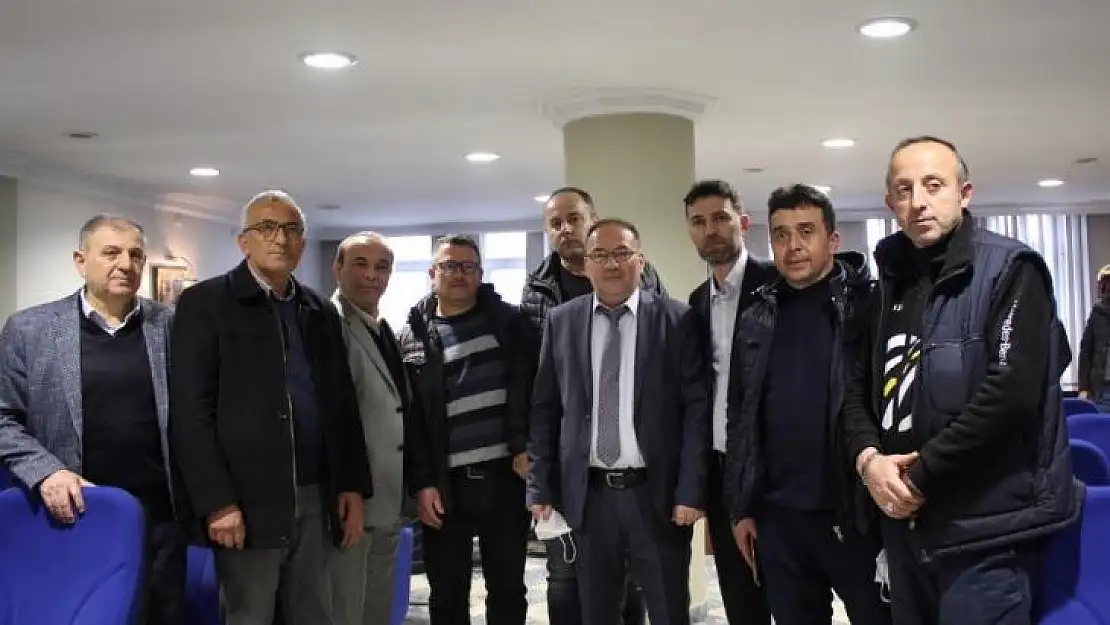 Tavşanlı Marangozlar Başkanı Çağlar, güven tazeledi