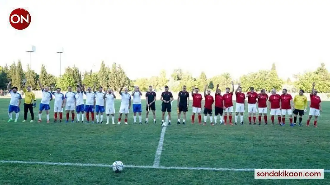 TBMM Parlamenterler Spor Kulübü Ege'de sahaya çıktı