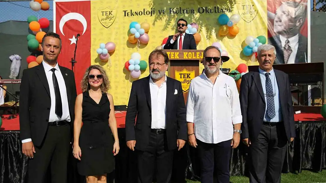 TEK Koleji yeni eğitim-öğretim yılı açılışı şölen havasında geçti