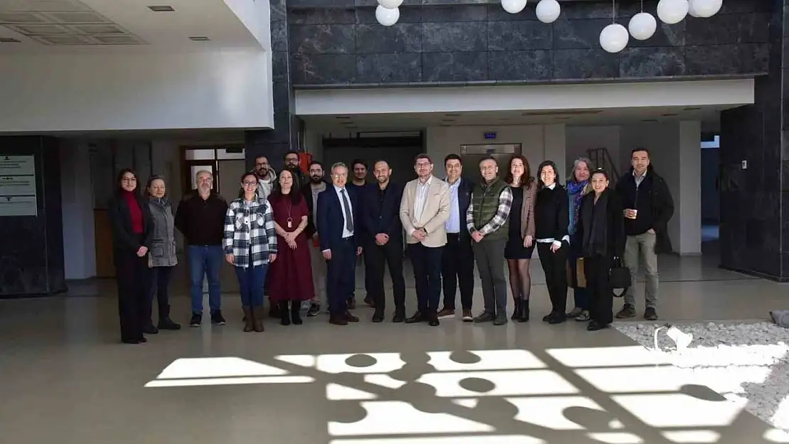 Tekno Kafe Perşembe'de proje yazımı eğitimi ele alındı
