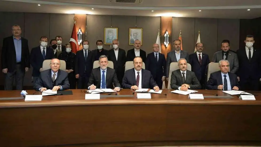 TEKNOSAB otoyol bağlantı kavşağı için imzalar atıldı