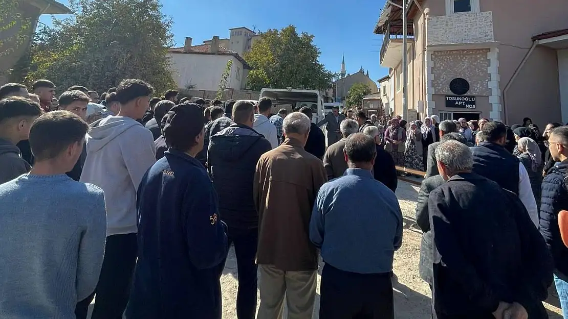 Ters şeritten gelen sürücünün sebep olduğu kazada bir kişi daha hayatını kaybetti