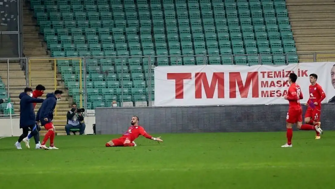 TFF 1. Lig: Bursaspor: 1 - Altınordu: 2