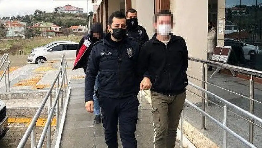 Tonlarca inşaat malzemesi çaldılar, polisten kurtulamadılar