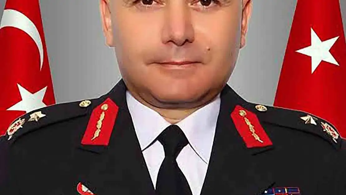 Tümgenarelliğe terfi eden Büyük'ün yerine Tuğgeneral Şen atandı