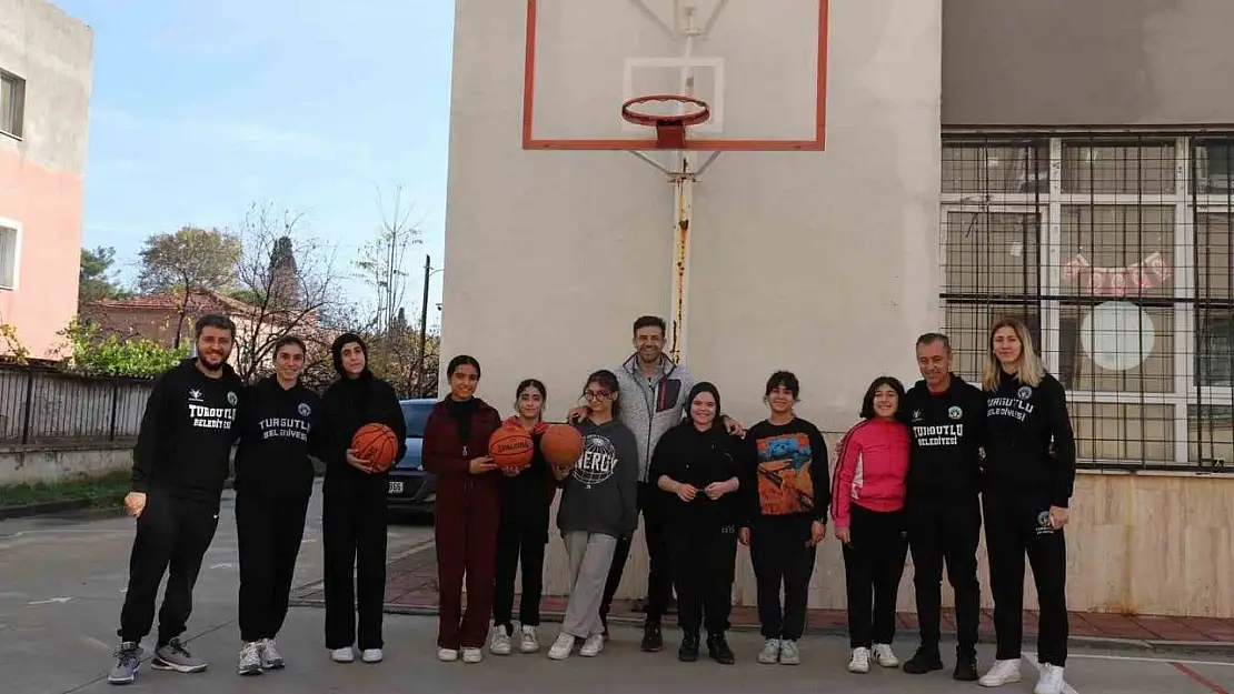 Turgutlu Belediyespor'dan sosyal sorumluluk projesi