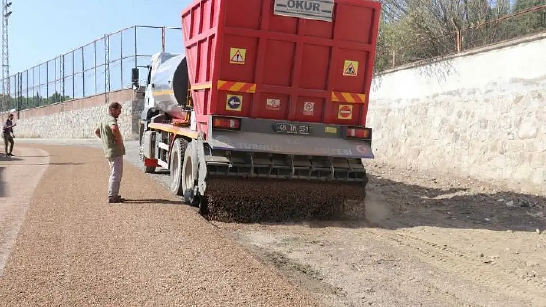 Turgutlu'da Asfalt Çalışmaları Aralıksız Devam Ediyor