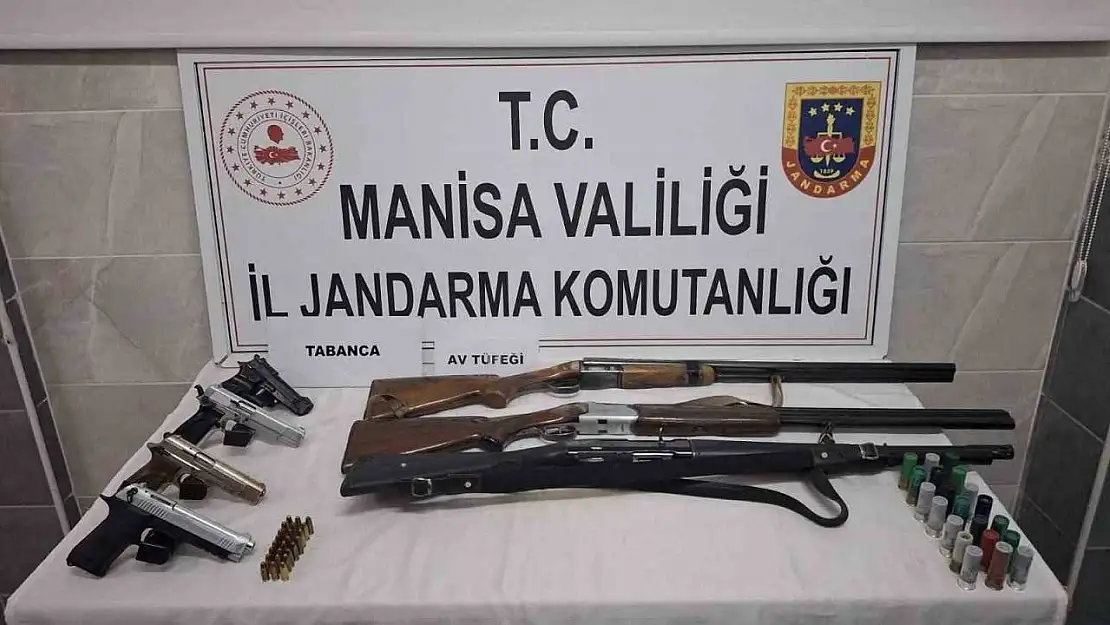 Turgutlu'da silah tacirlerine operasyon