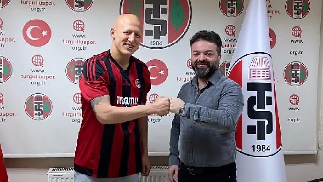 Turgutluspor, Sezer Özmen'i kadrosuna kattı