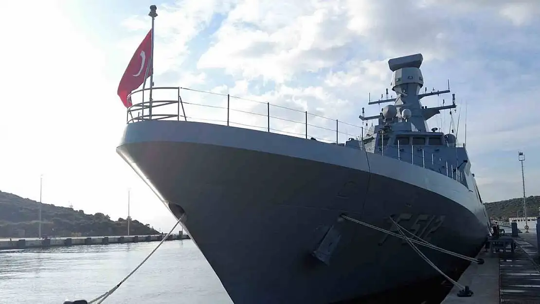 Türkiye'nin göz bebeği TCG Büyükada, yeni yılda nöbette