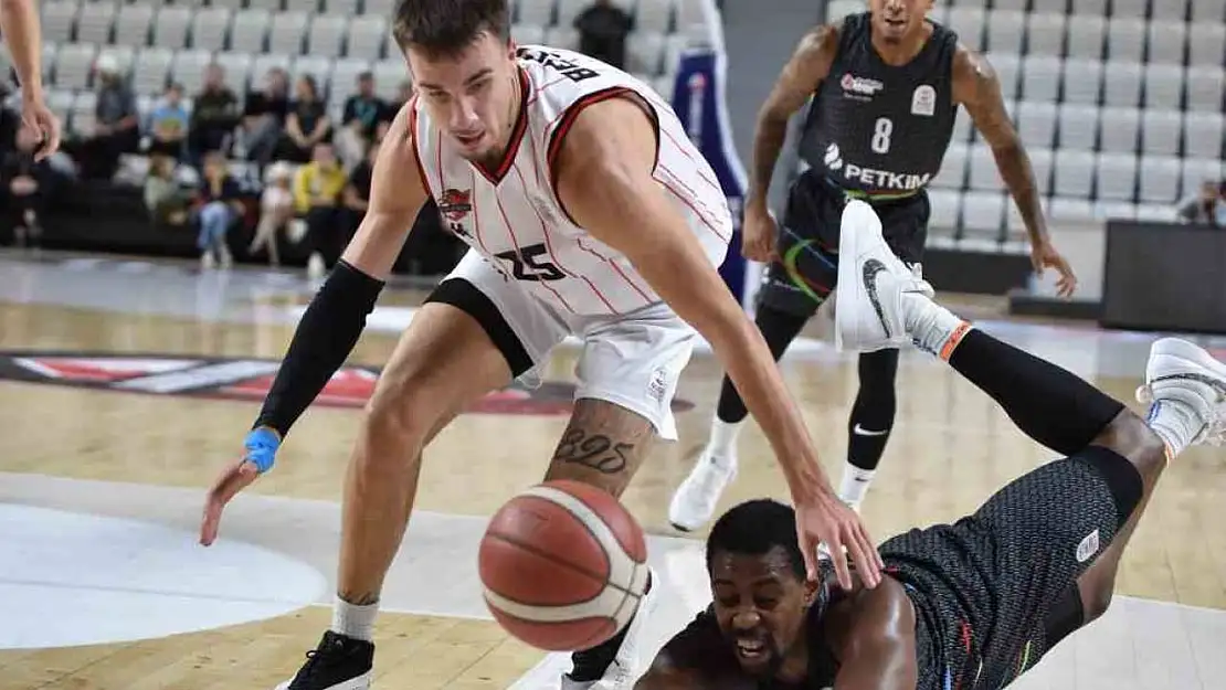 Türkiye Sigorta Basketbol Süper Ligi: Manisa Basket: 67 - Aliağa Petkim: 74