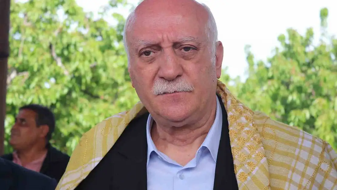 TZOB Genel Başkanı Bayraktar'dan 'zirai don' açıklaması: 'İzmir'de bütün ürünlerde hasar var'